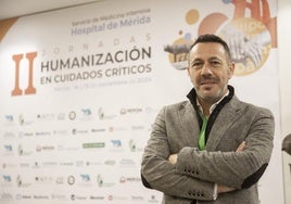 Sergio Barrena Galán, supervisor de la Unidad de Cuidados Intensivos del Hospital de Mérida.