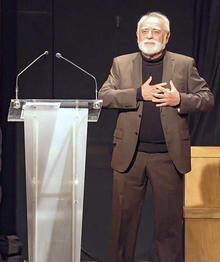 Imagen secundaria 2 - El Festival de las Artes Escénicas de Calzada de Calatrava homenajea al crítico extremeño José Manuel Villafaina