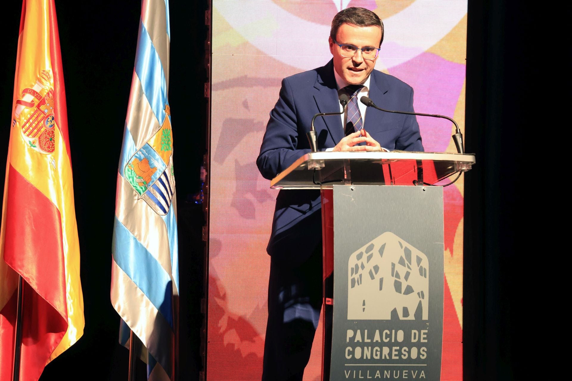 La gala, en imágenes | La novela &#039;El pulso de las estrellas&#039; de Carlos Erviti gana el premio Felipe Trigo