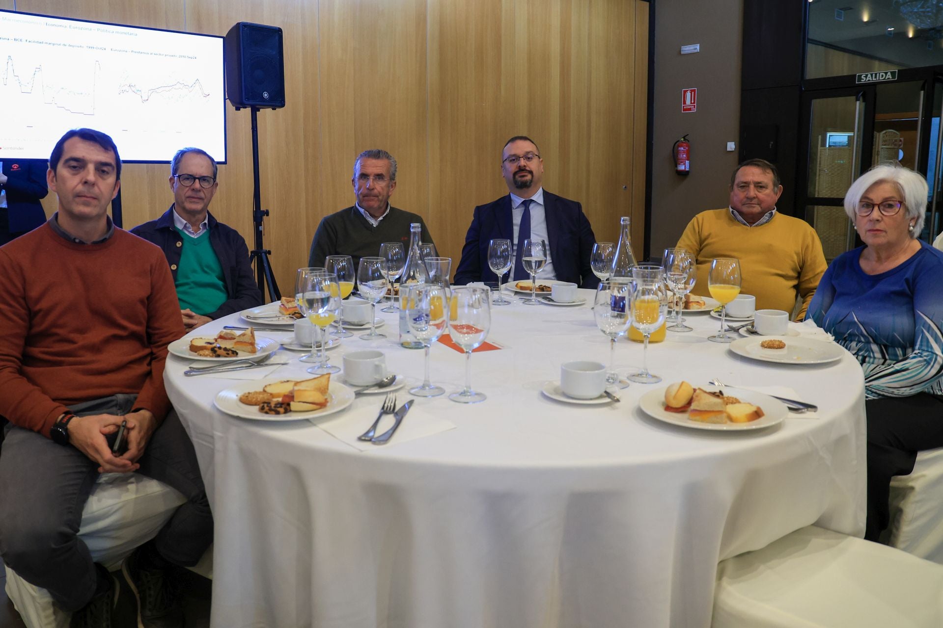 Francisco Javier Godoy, Antonio Chavero, Francisco Sánchez, Francisco Márquez, Juan Fernández y Mari Carmen Sánchez.