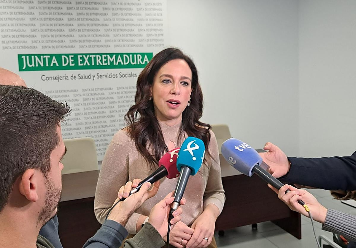 La consejera de Salud, Sara García Espada.