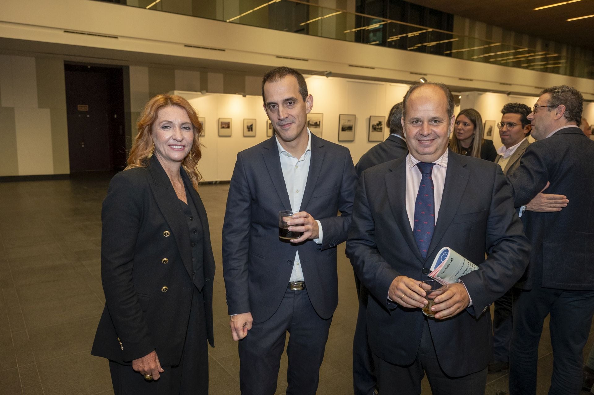 Lourdes Linares, Javier López y Jaime Fernández de Tejada.