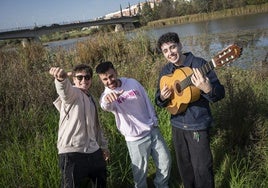 Juan Grande, Víctor Arroba y Carlos Canelada esta semana en El Pico de Badajoz.