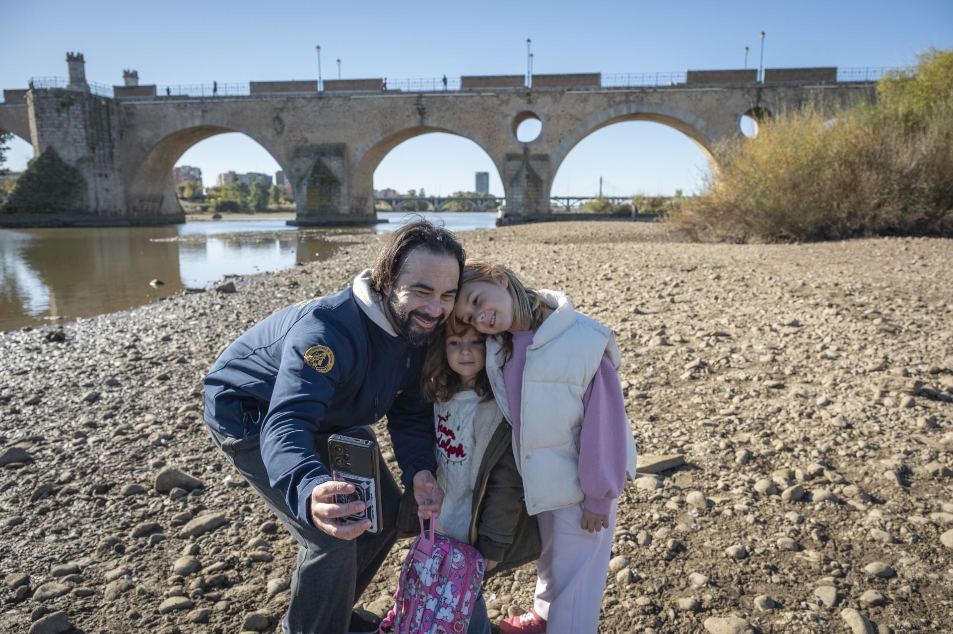 Así se ve el Guadiana con la bajada del nivel del agua