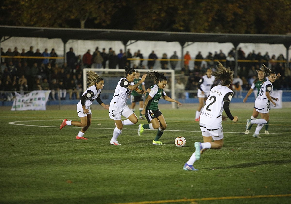El Cacereño Femenino eliminó al Valencia.