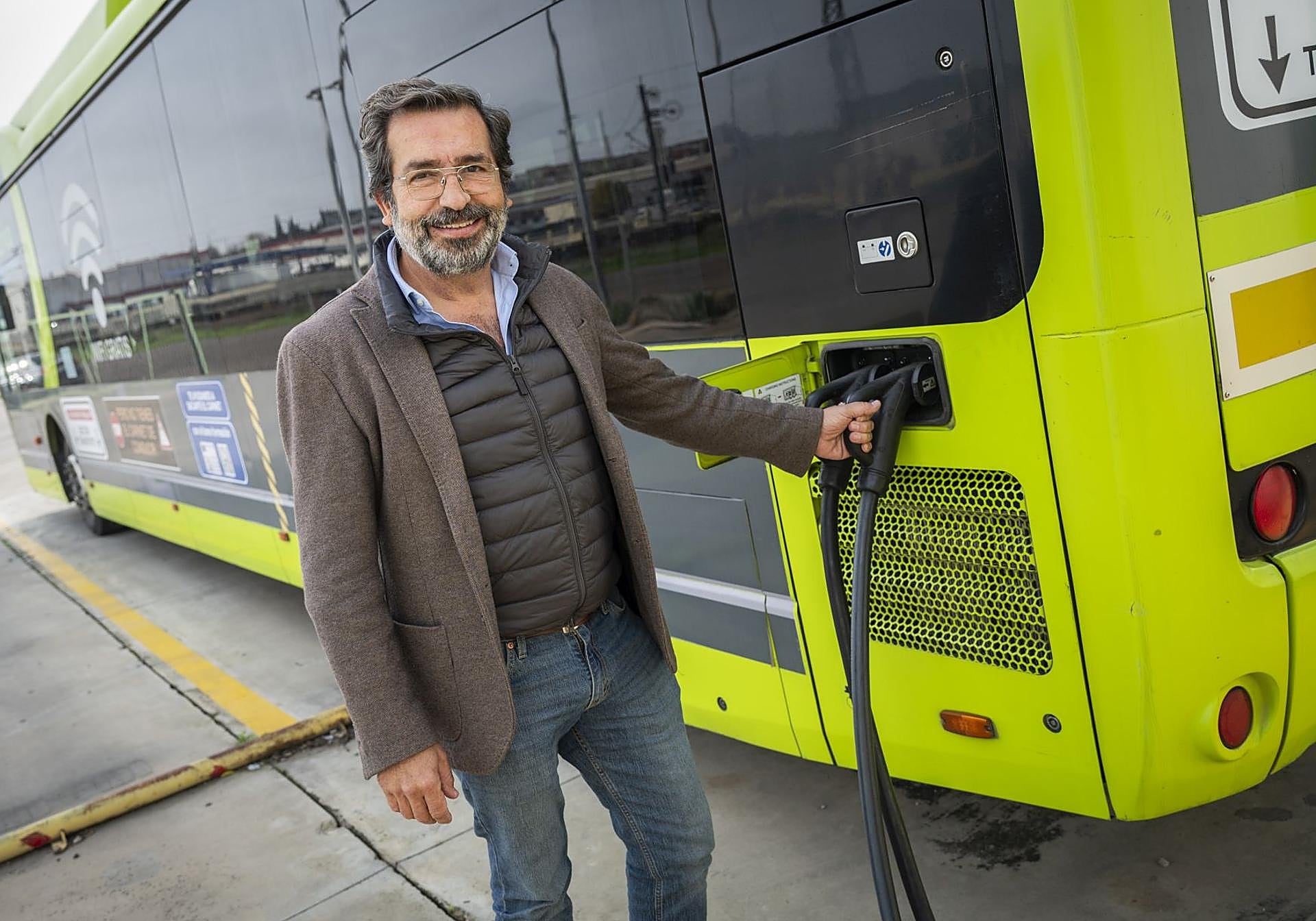 Julián Pocostales es gerente de Tubasa.