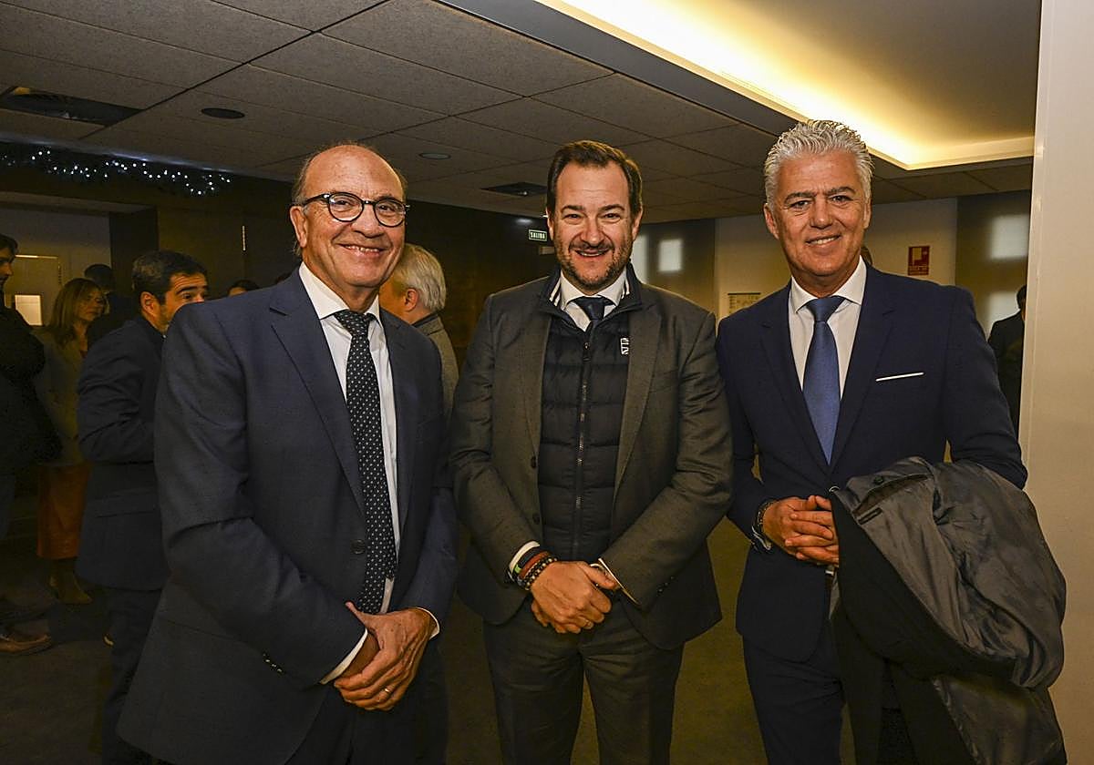 HOY presenta su revista &#039;La transformación digital de Extremadura&#039;