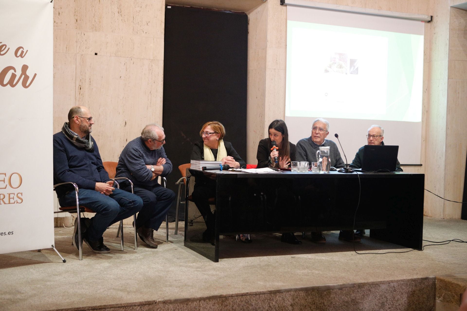 Homenaje al sacerdote y sociólogo Jesús Moreno, fallecido recientemente. 