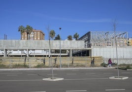 Piscina de la Margen Derecha, que el Ayuntamiento y la Junta impulsan de nuevo.