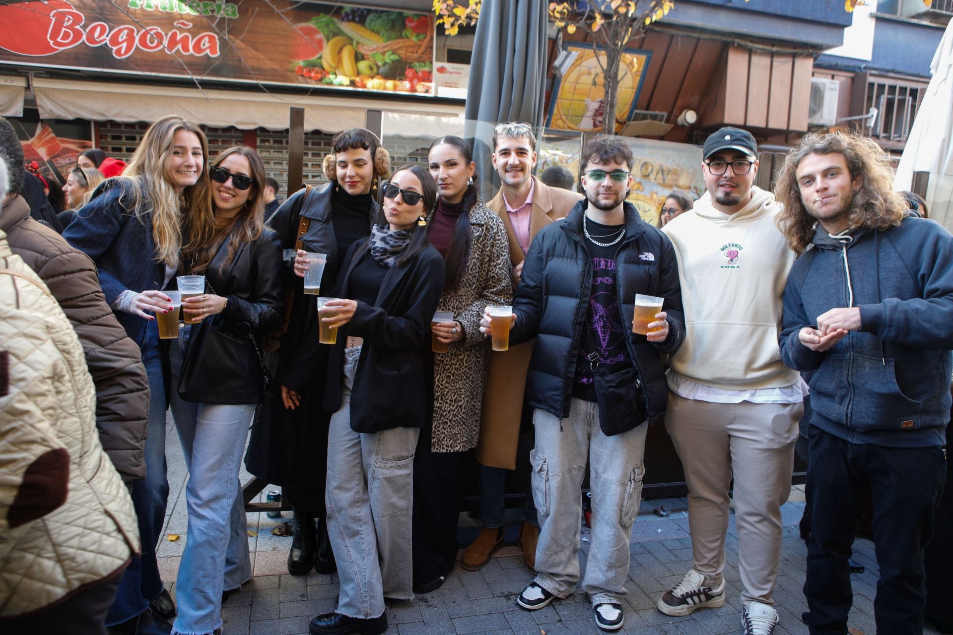 Las calles de Cáceres se llenan con las cañas de Nochebuena