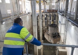 Una red bajo el suelo limpia 11 millones de metros cúbicos de agua para enviarla al río Guadiana cada año