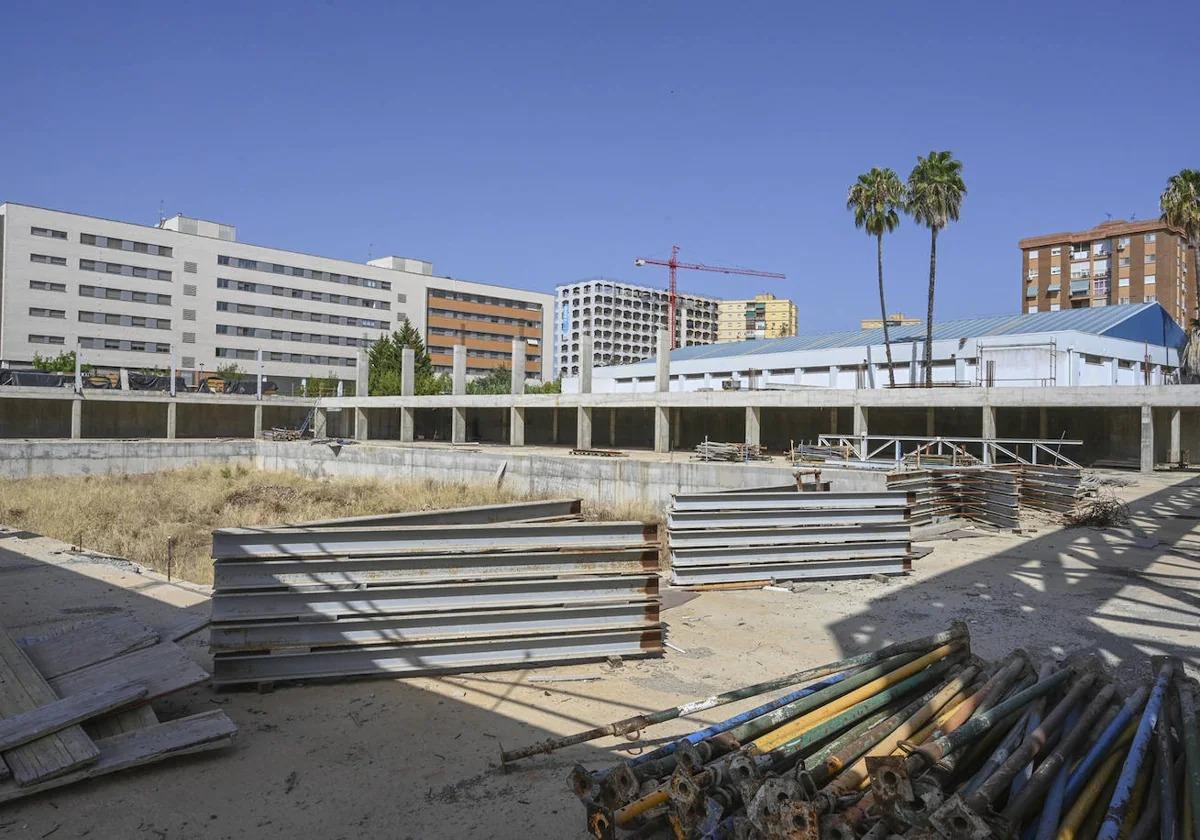 Estado de la obra de la piscina de la margen derecha en diciembre de 2024.