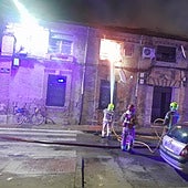 Fuego en un edificio de viviendas de Navalmoral