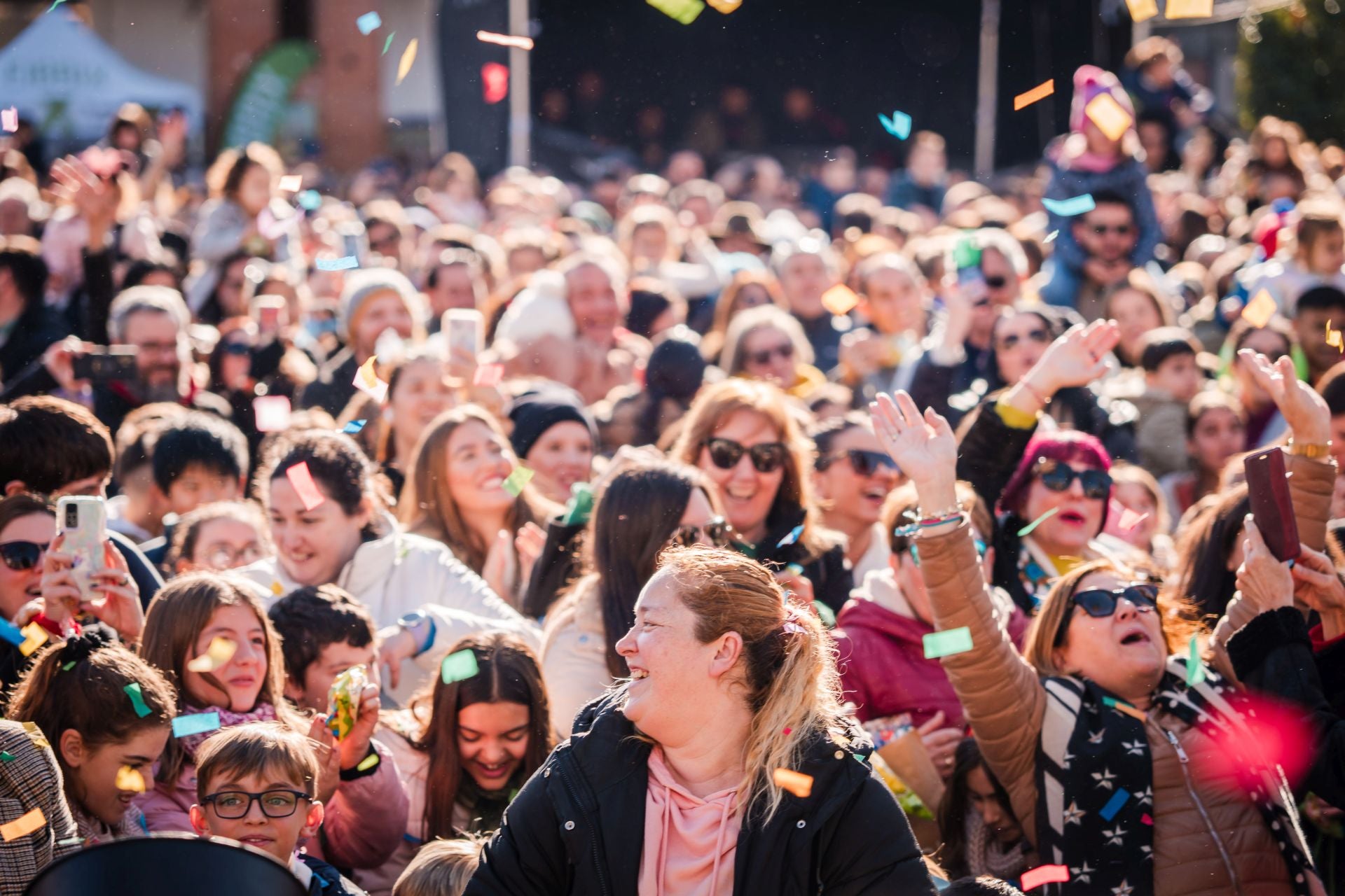 Fiesta de preuvas infantiles en la Plaza de España de Mérida
