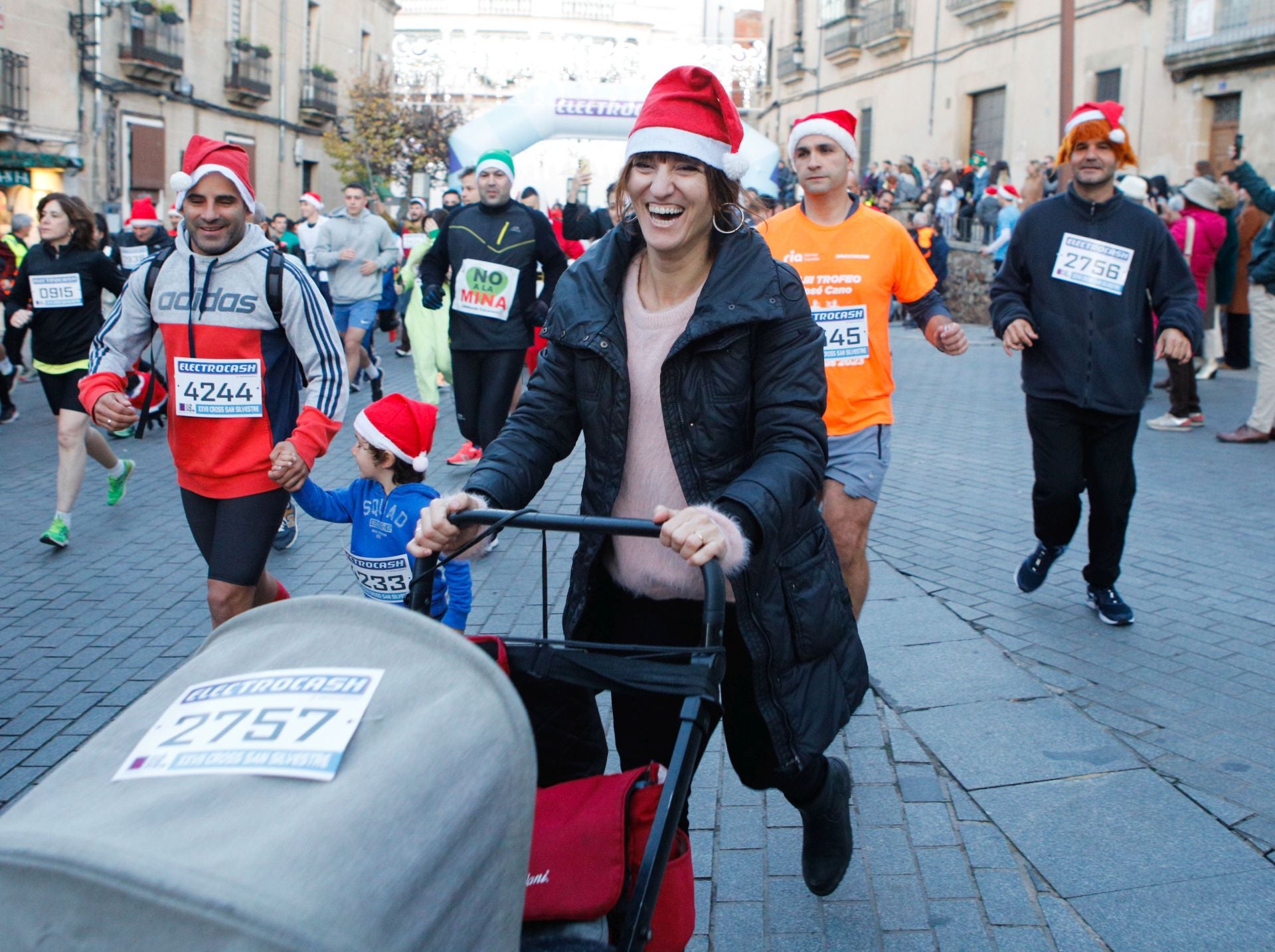 La San Silvestre de Cáceres, en imágenes