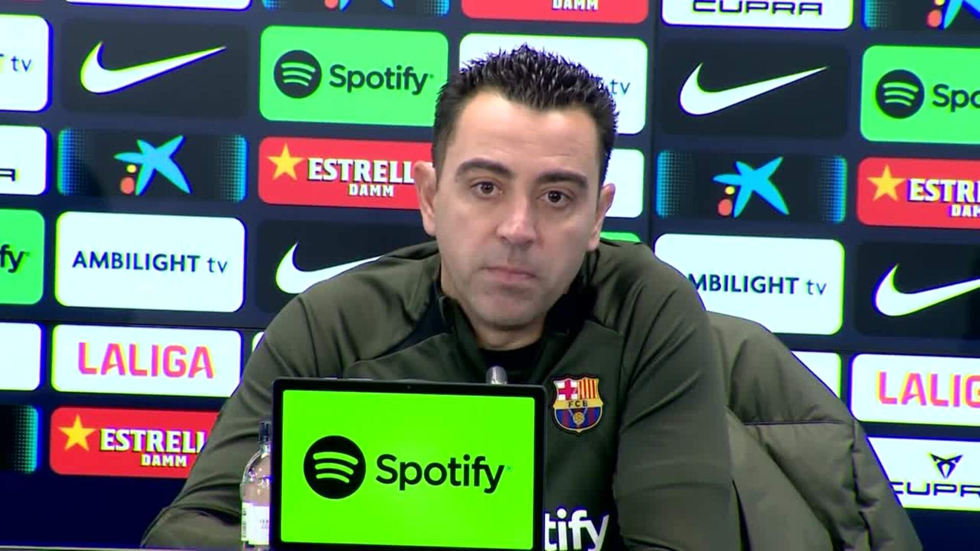 Xavi (FCB) afirma que no disfruta el día a día como entrenador del Fútbol Club Barcelona