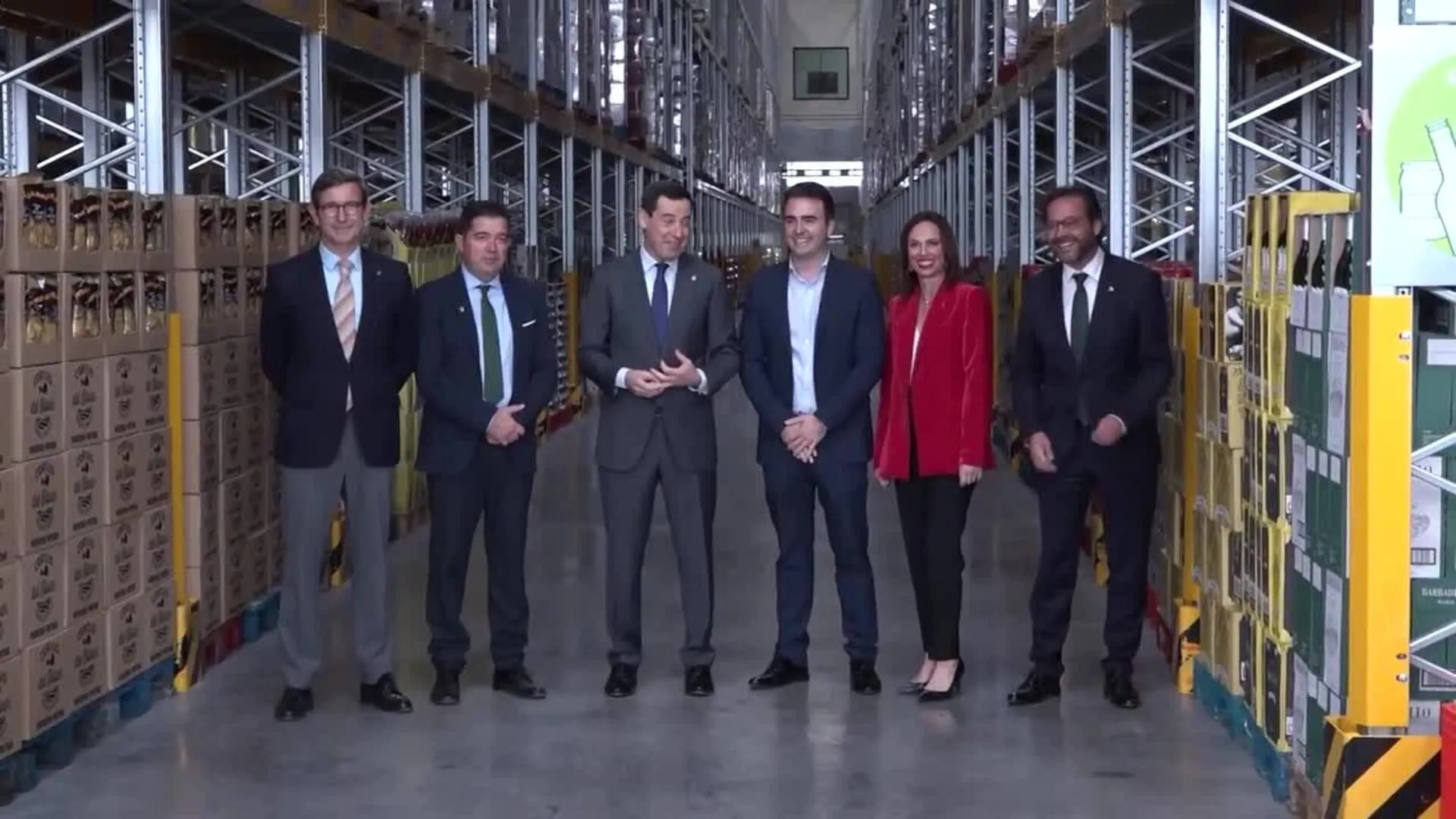 Moreno anuncia una nueva ley de espacios productivos para mejorar zonas industriales andaluzas