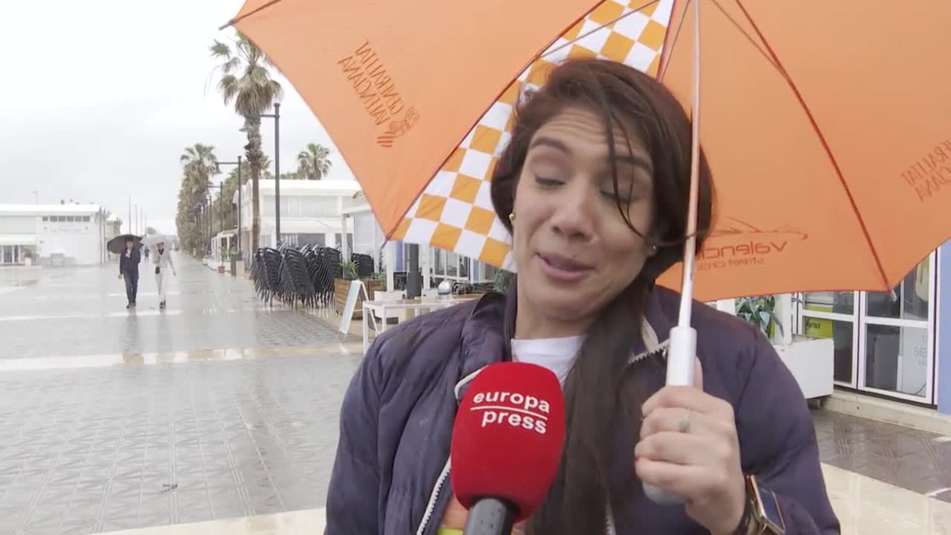 Turistas mantienen sus reservas pese a las lluvias: "La gente está animada"