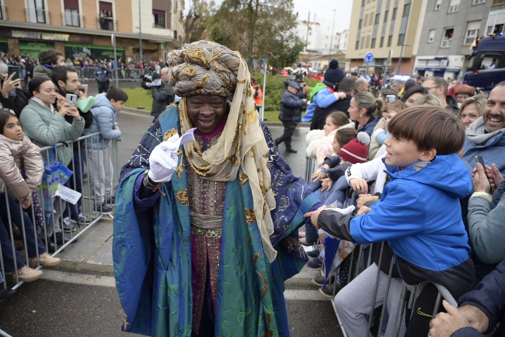 Fotos | Así ha vivido Badajoz la visita de Los Reyes Magos (I)