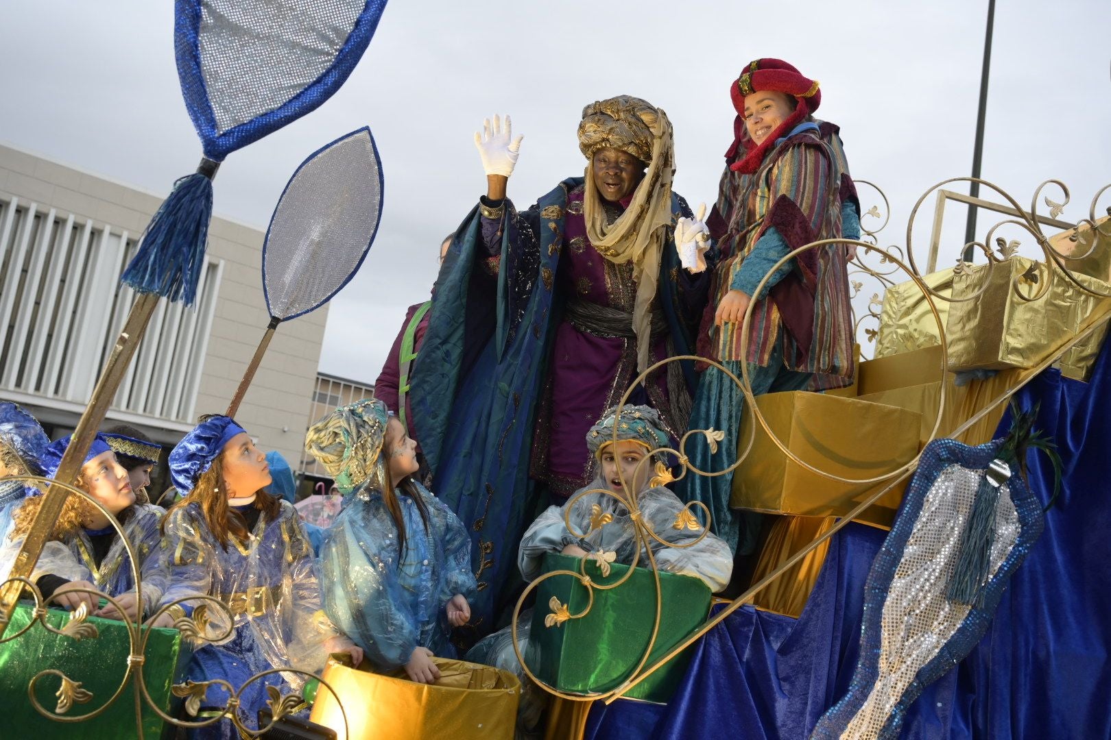 Fotos | Así ha vivido Badajoz la visita de Los Reyes Magos (II)