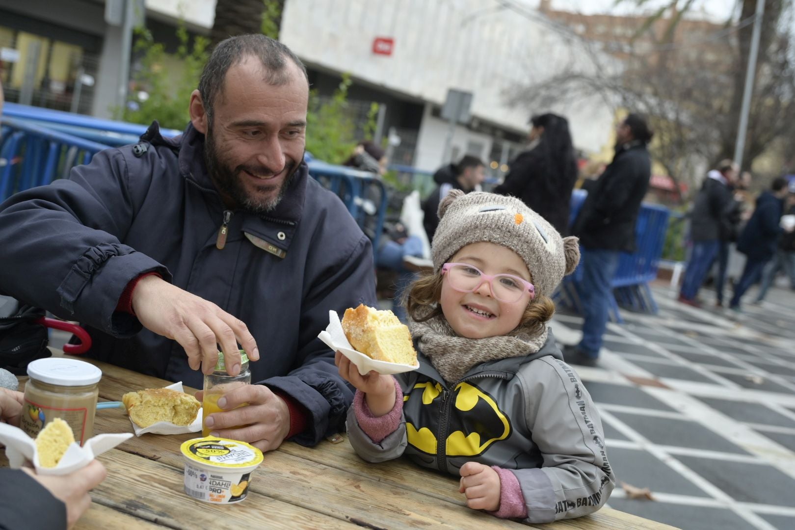 Fotos | Roscón de Reyes para todos en Badajoz