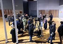 Fotos | Expectación en los juzgados de Badajoz por la declaración del hermano de Sánchez