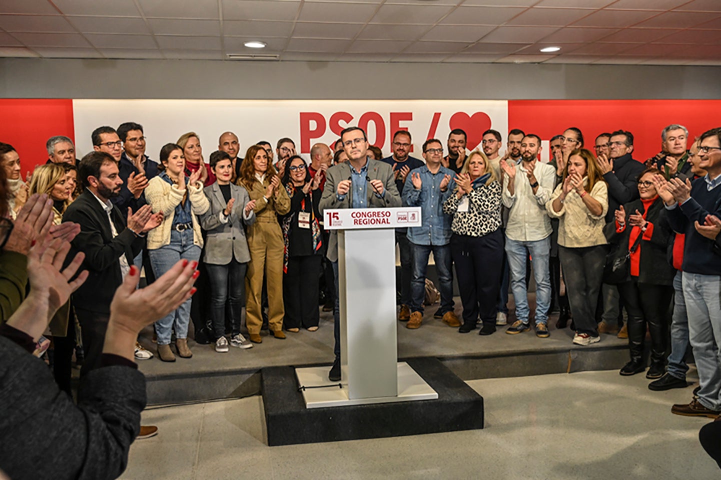 Fotos | Gallardo celebra su victoria en las primarias del PSOE de Extremadura