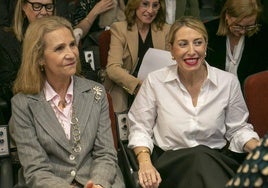 La Infanta Doña Elena y María Guardiola durante el encuentro 'Desafíos y Oportunidades de la España rural: Extremadura', que organiza Fundación Mapfre.