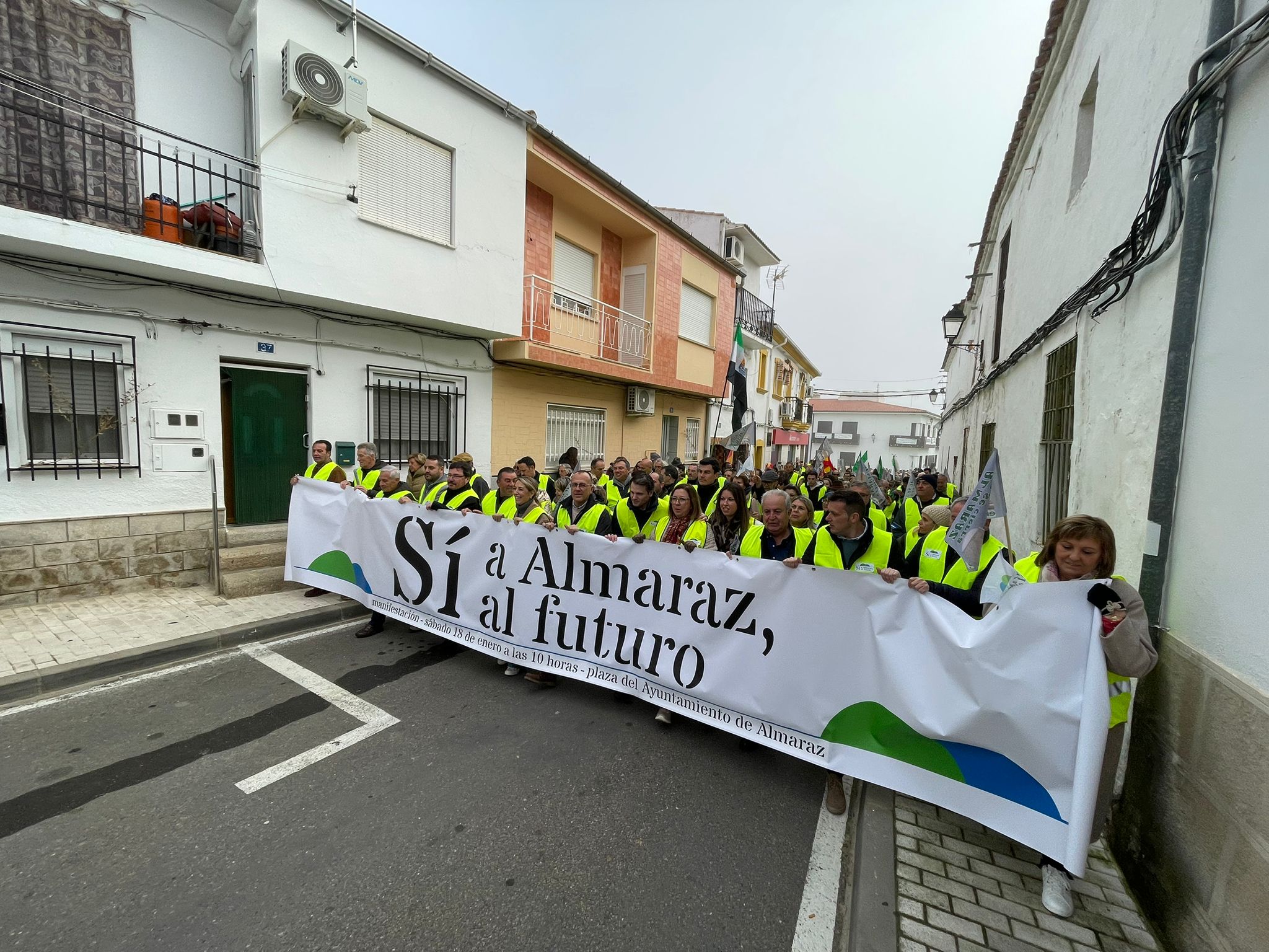 La manifestación contra el cierre de Almaraz, en imágenes