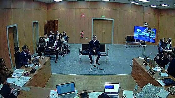 Manos Limpias pide la geolocalización del móvil del hermano de Pedro Sánchez desde 2017