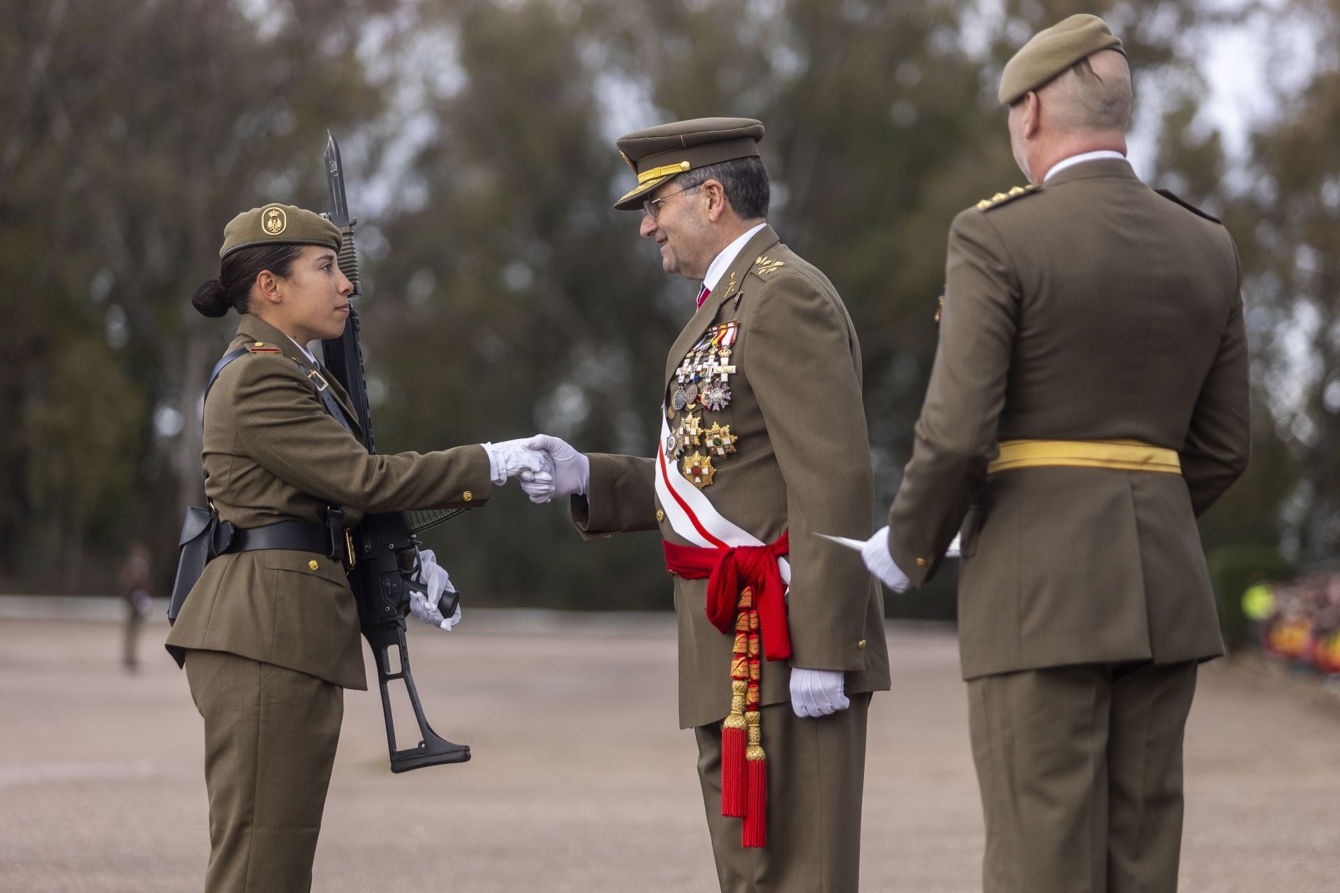 Fotos | Búscate en la jura de bandera en el Cefot de Cáceres