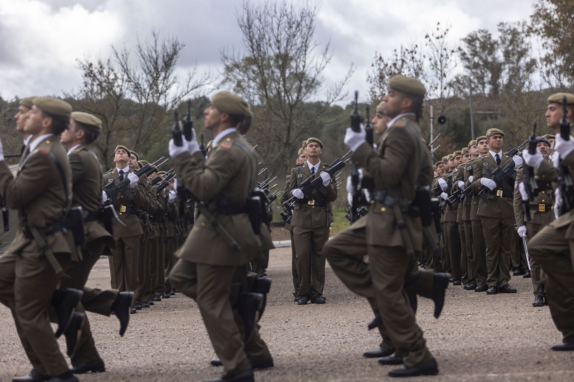 Fotos | Búscate en la jura de bandera en el Cefot de Cáceres