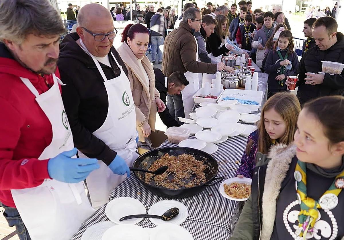 Migas solidarias en Badajoz el pasado año.