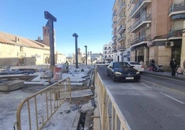 Tramo en la avenida Extremadura junto a la plaza de la Basílica de Santa Eulalia.