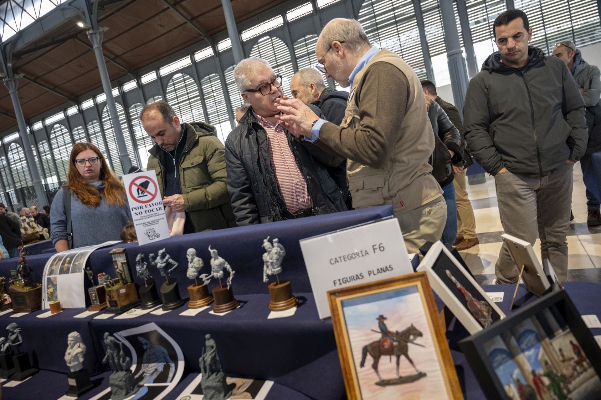 600 maquetas de todo el mundo se exponen en el concurso de modelismo de Badajoz