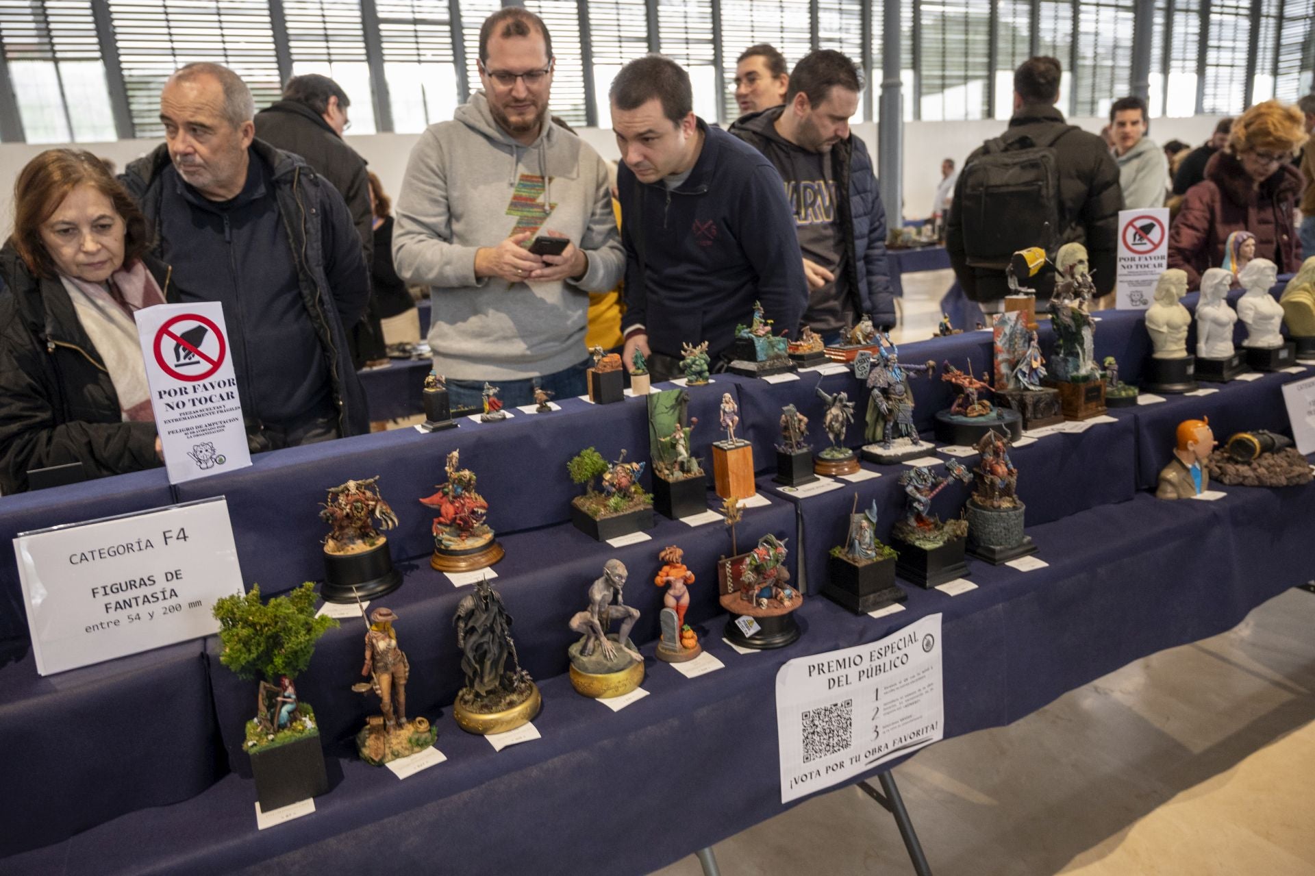 600 maquetas de todo el mundo se exponen en el concurso de modelismo de Badajoz