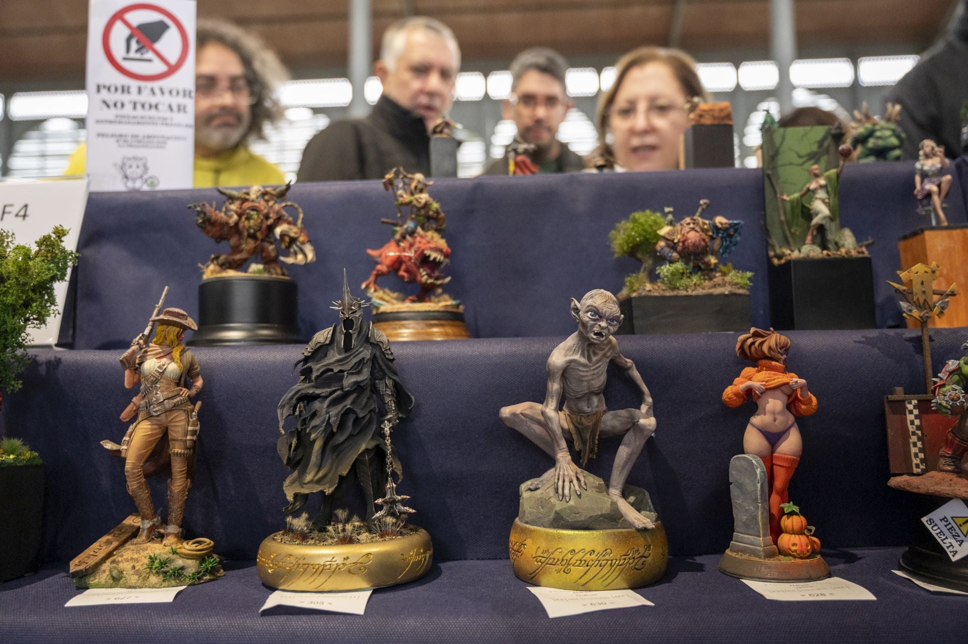 600 maquetas de todo el mundo se exponen en el concurso de modelismo de Badajoz