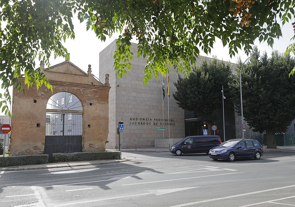 Audiencia Provincial de Cáceres.