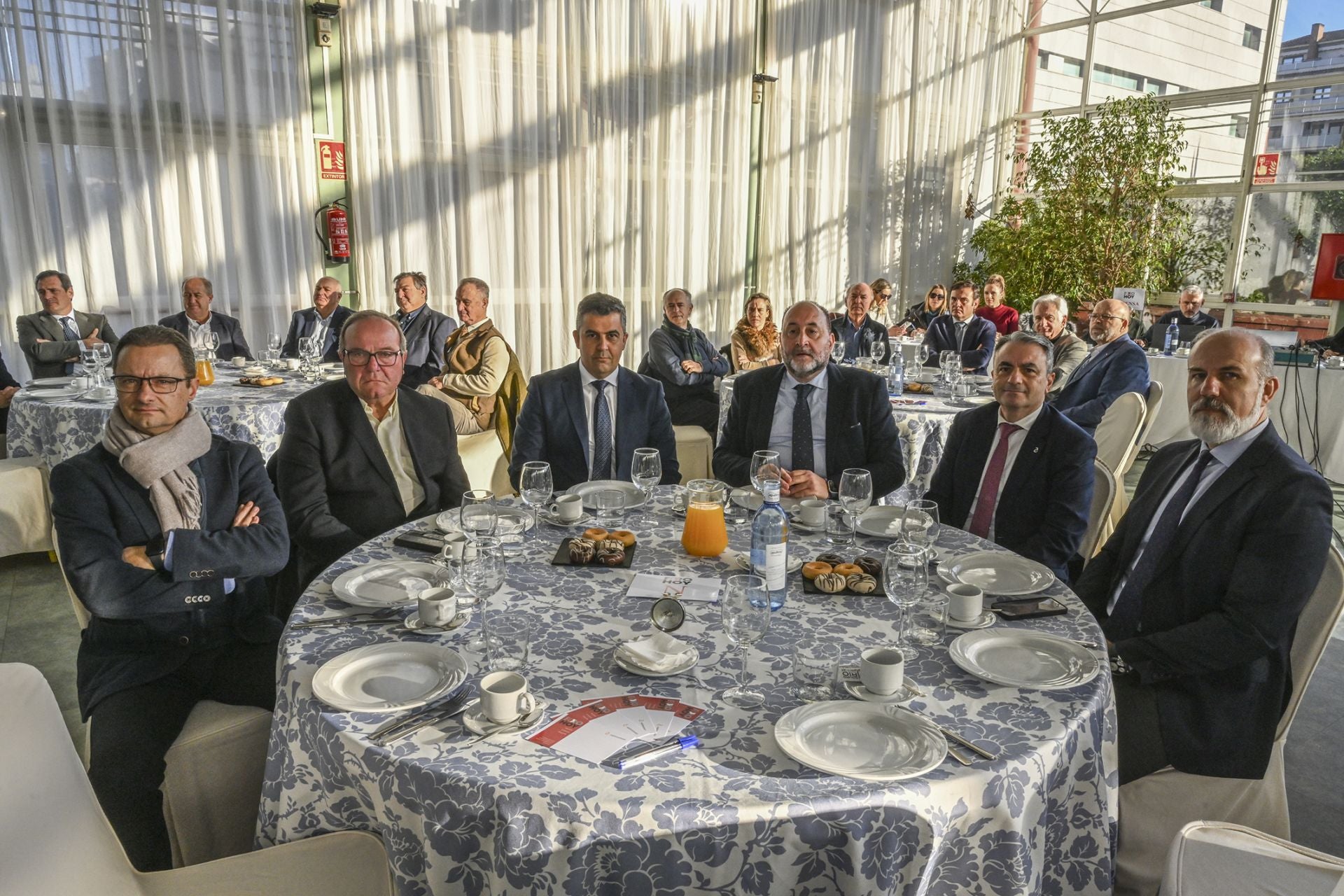 Guillermo Crespo, Florentino Tienza, José Antonio Salazar, Fernando Martínez, Javier Bueno y Francisco Pantín.