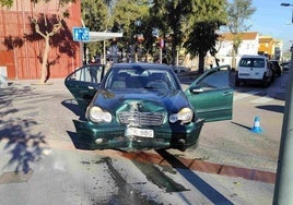 Libertad con cargos para el detenido en Villanueva por robar un coche que probaba y chocar con él