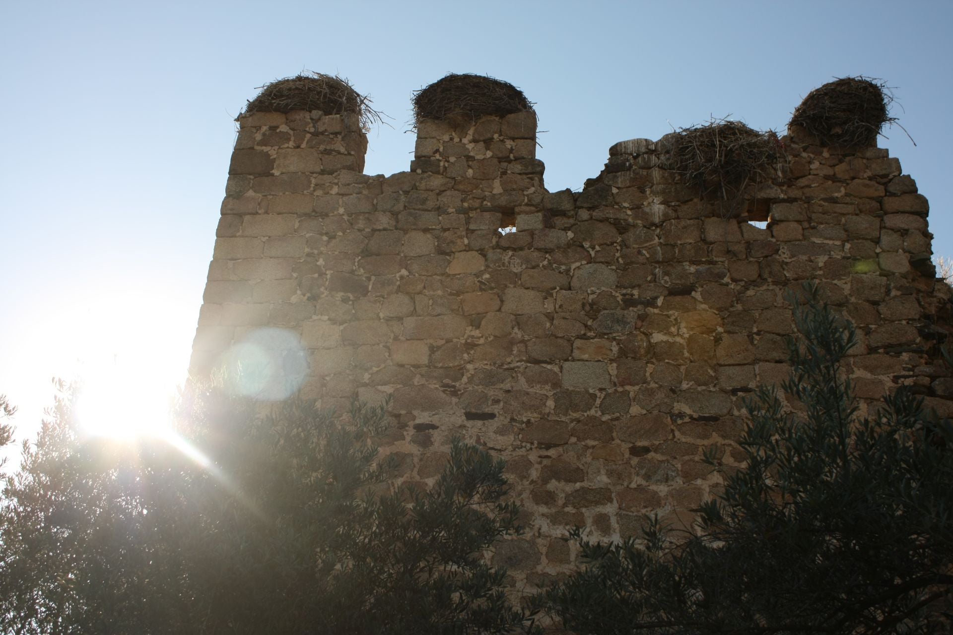 Así es el Castillo de los Herrera en Arroyo de la Luz declarado Bien de Interés Cultural