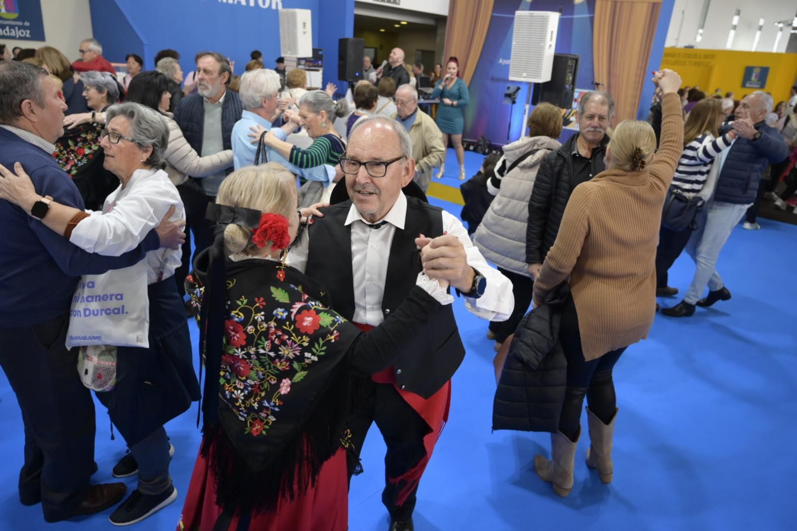 La primera jornada de la Feria de los Mayores de Extremadura 2025, en imágenes