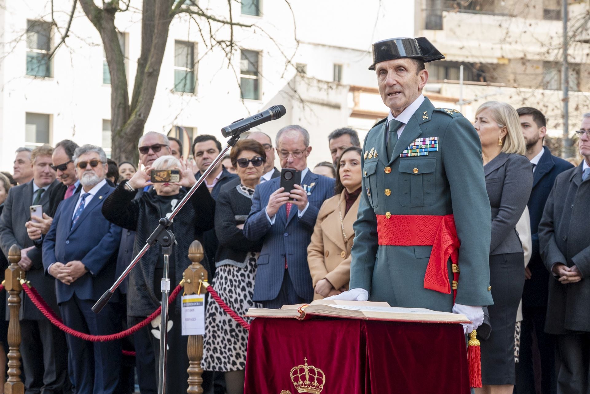 Toma de posesión de José Manuel Santiago Marín al frente de la Guardia Civil en Extremadura