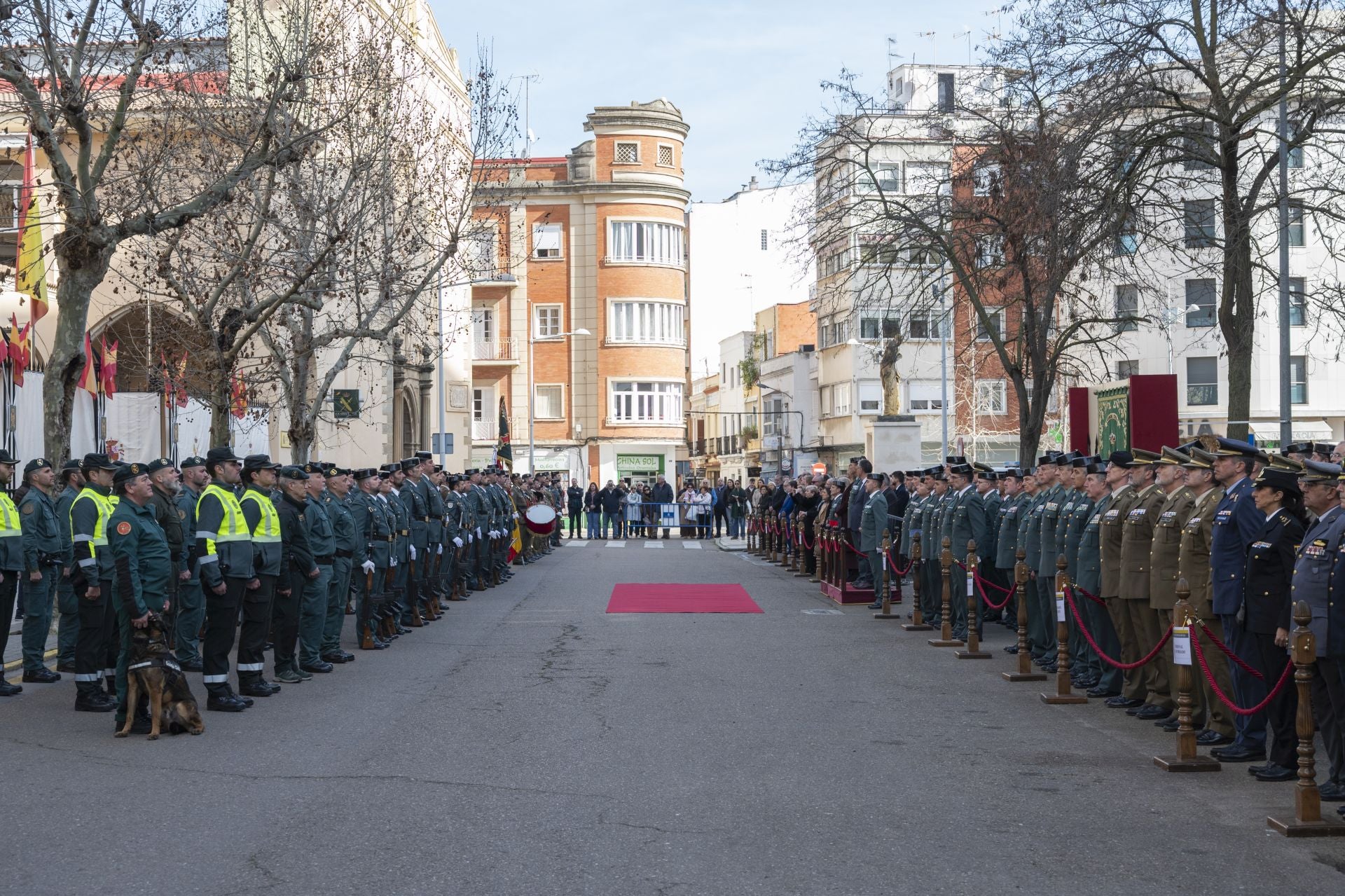 Toma de posesión de José Manuel Santiago Marín al frente de la Guardia Civil en Extremadura