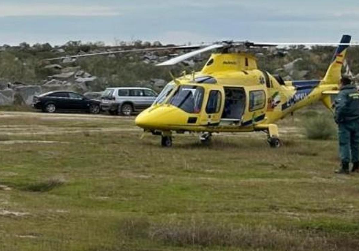 Imagen de archivo de un helicóptero del SES, que se ha trasladado al lugar del suceso.