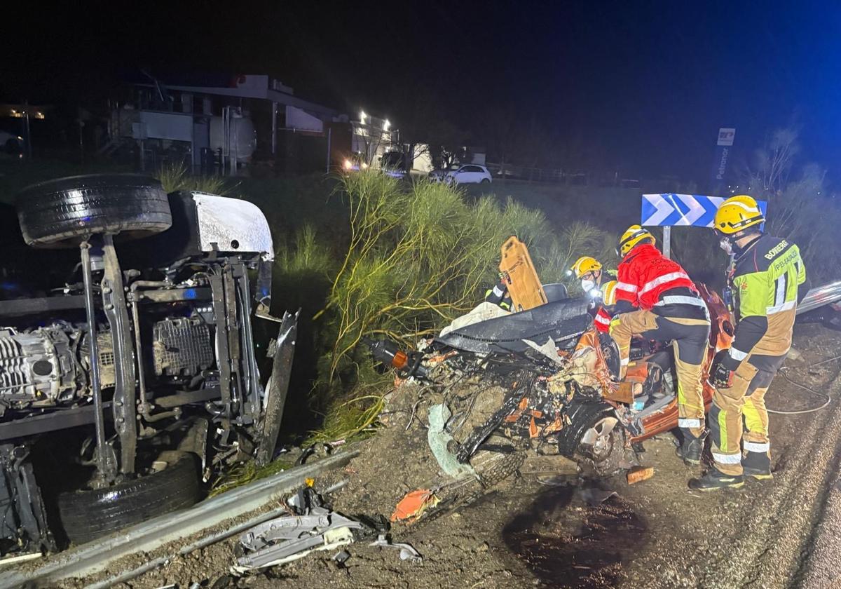 Imagen del accidente mortal en la N-432.