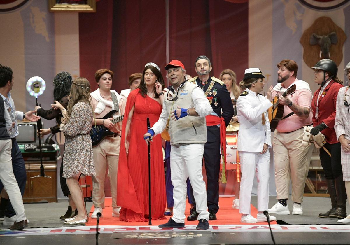 Los Chungos en la cuarta noche de preliminares en el Concurso de Murgas del Carnaval de Badajoz.