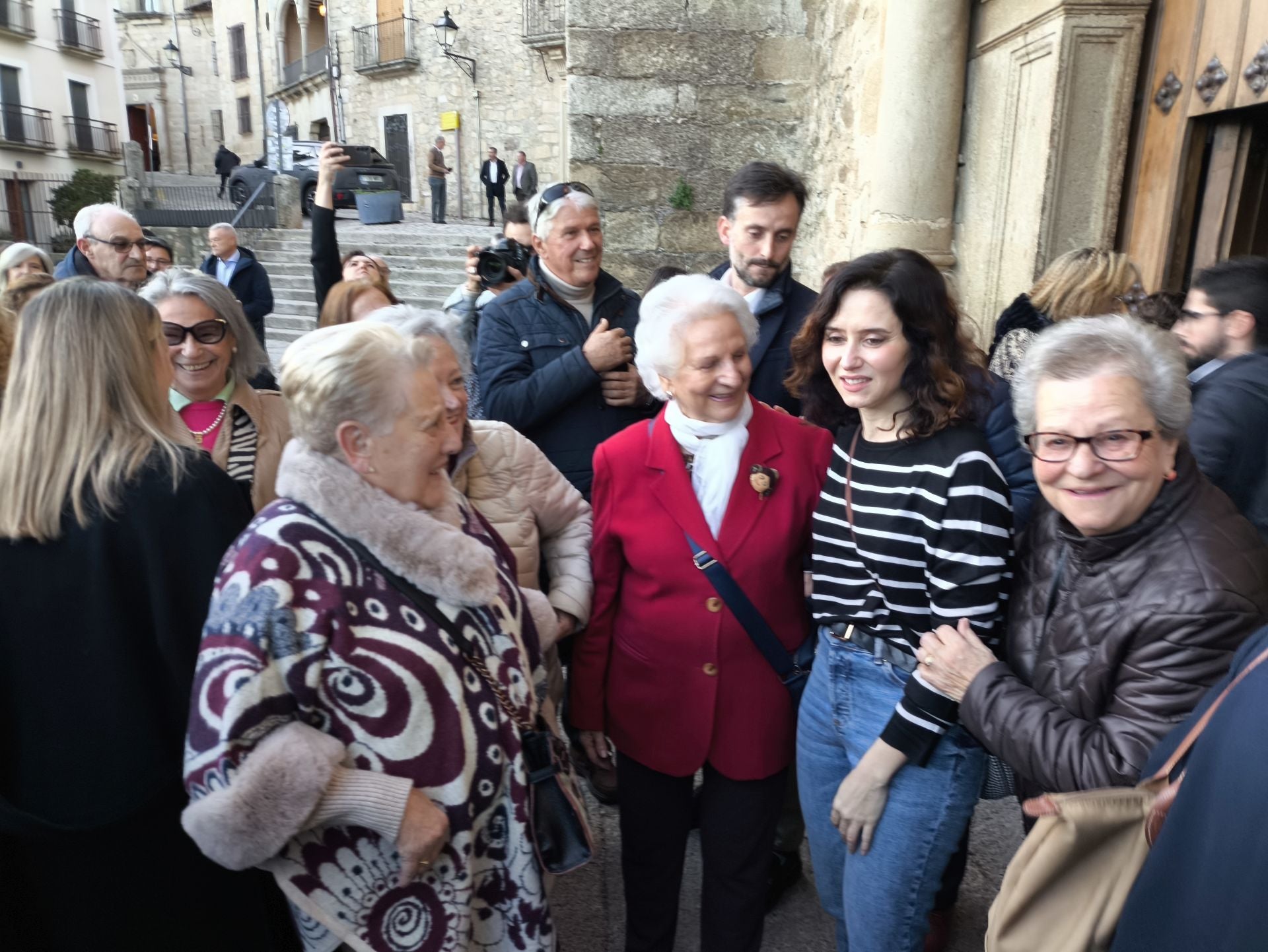 María Guardiola e Isabel Díaz Ayuso visitan Trujillo