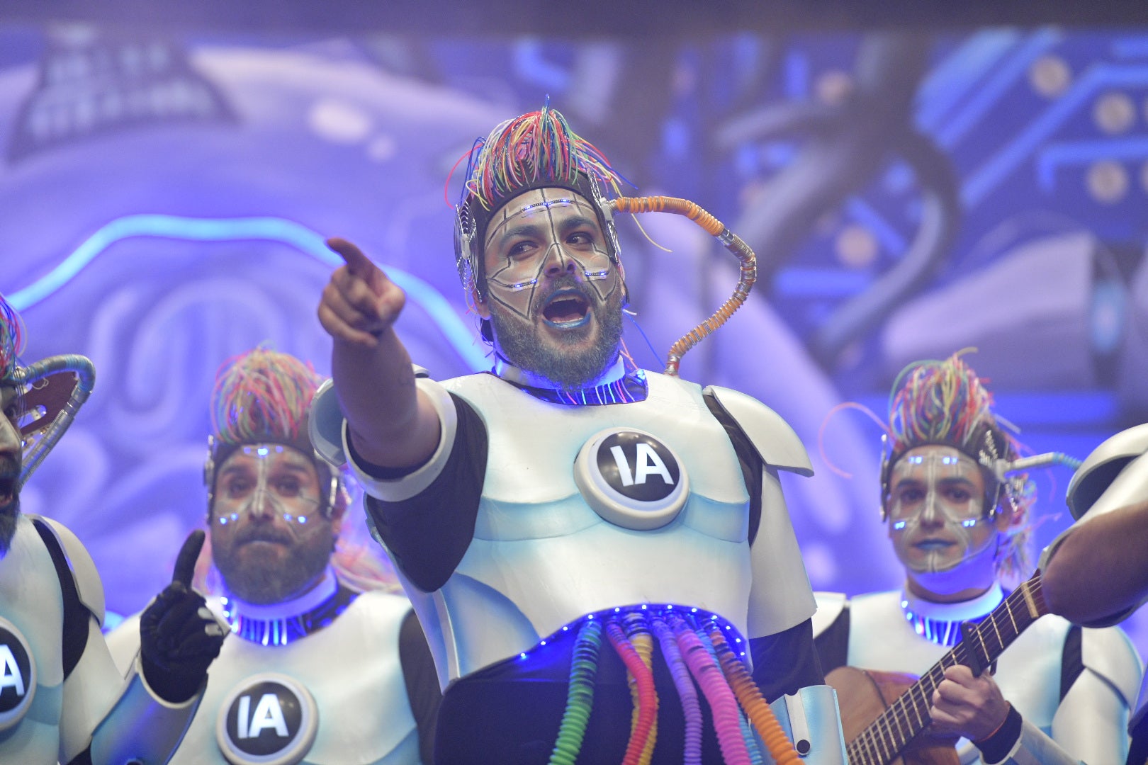 Actuación de Marwan en la primera semifinal del Concurso de Murgas del Carnaval de Badajoz 2025. 