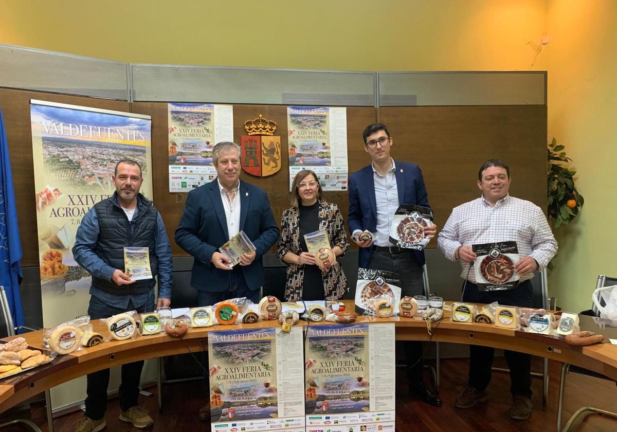 Acto de presentación de la Feria Agroalimentaria de Valdefuentes.